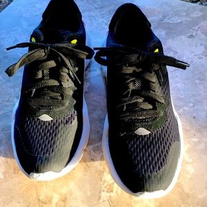 Sorel Kinetic Renegade Mesh Sneakers - Size 9